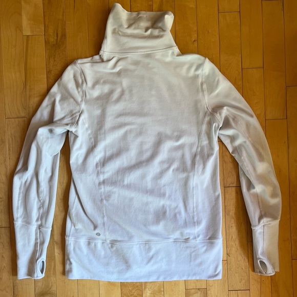 Lululemon In Stride Zip Up - Picture 5 of 5